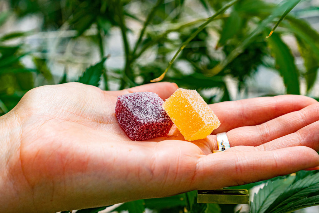 How do the edible gummies made of hemp help?